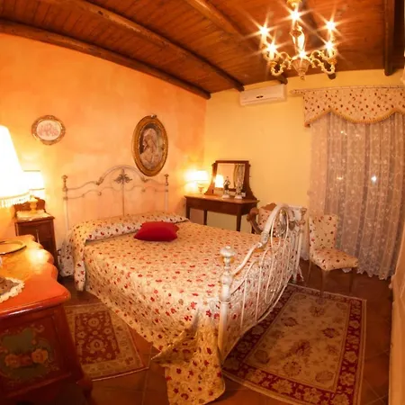 Cortile Lattuca Αγκριτζέντο